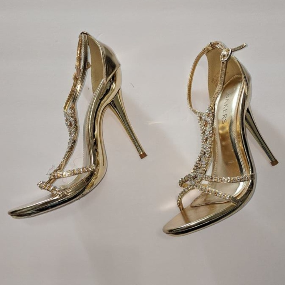 ✨ Bakers ✨ Libbi Gold Heels - Sz. 7